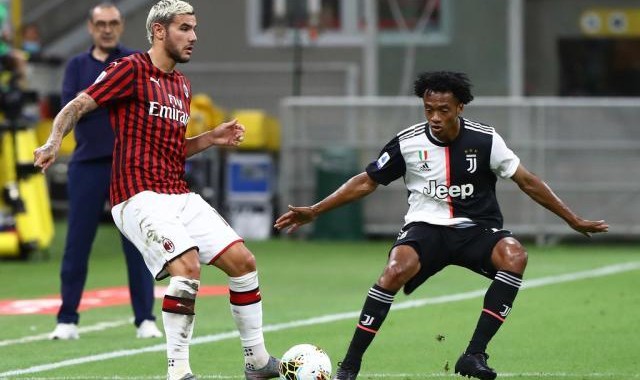 足球直播-意甲焦点大战“靠边站”？边路对位更胜C罗PK伊布