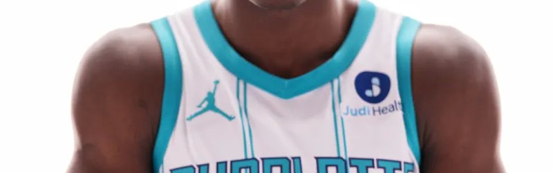 NBA直播-24岁生日快乐！NBA官方晒照为穆萨-迪亚巴特庆生